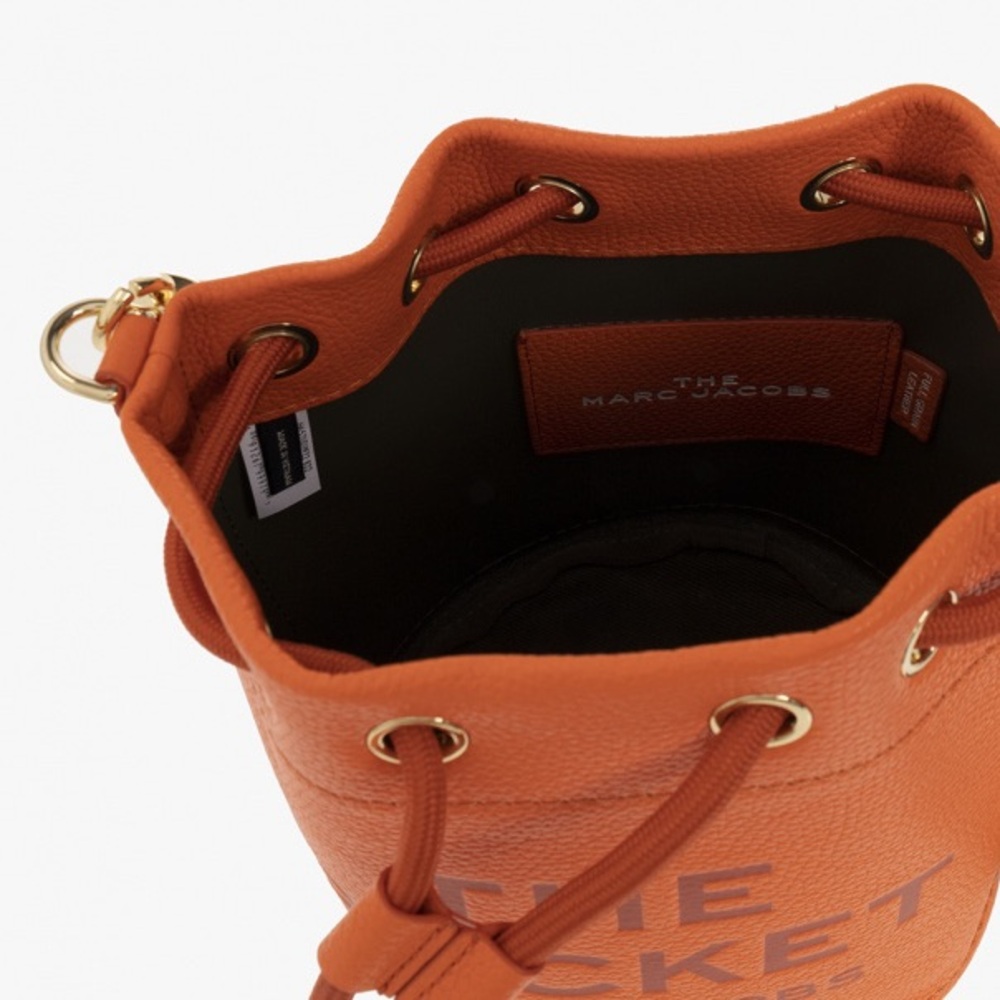 NWT Marc Jacobs The Bucket bag In Dragon fire(bright orange) - Picture 4 of 8